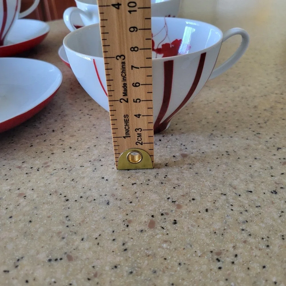 Mikasa Porcelain Pure Red Collection SL 134 10 oz Coffee Cup & Saucer Set DAMAGE